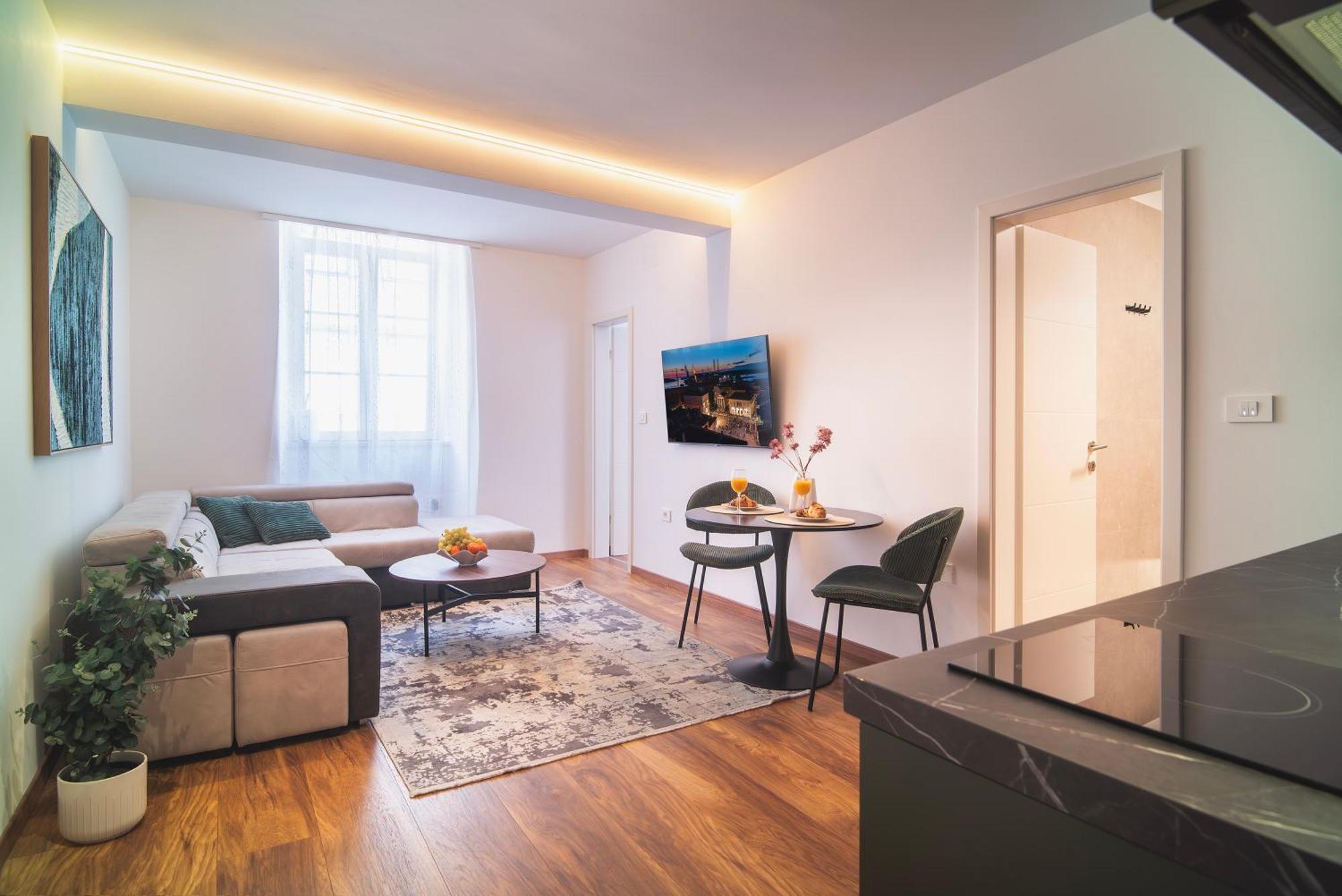 D&A Amphitheatre Premium Apartments With Free Parking Пула Екстериор снимка