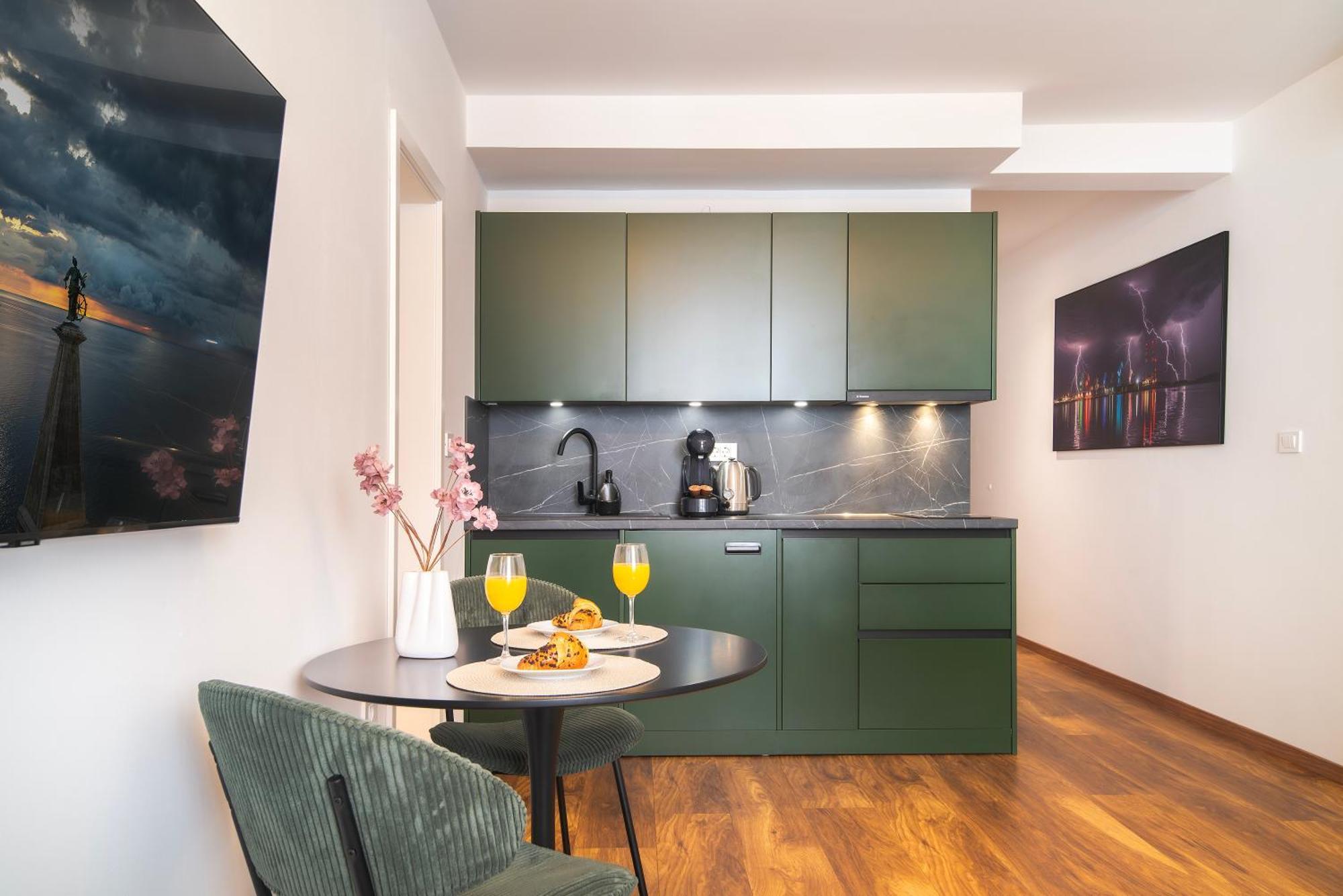 D&A Amphitheatre Premium Apartments With Free Parking Пула Екстериор снимка