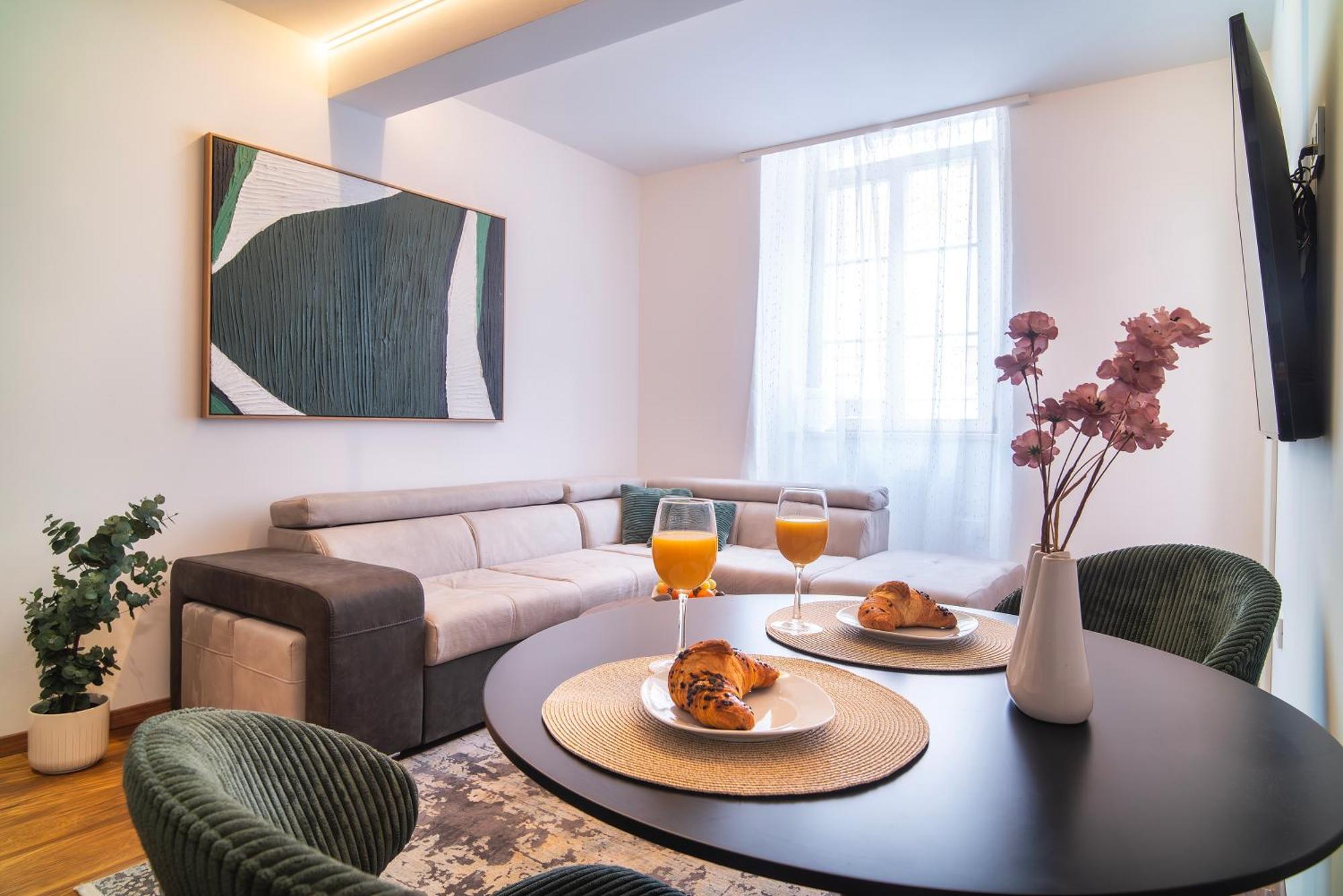 D&A Amphitheatre Premium Apartments With Free Parking Пула Екстериор снимка