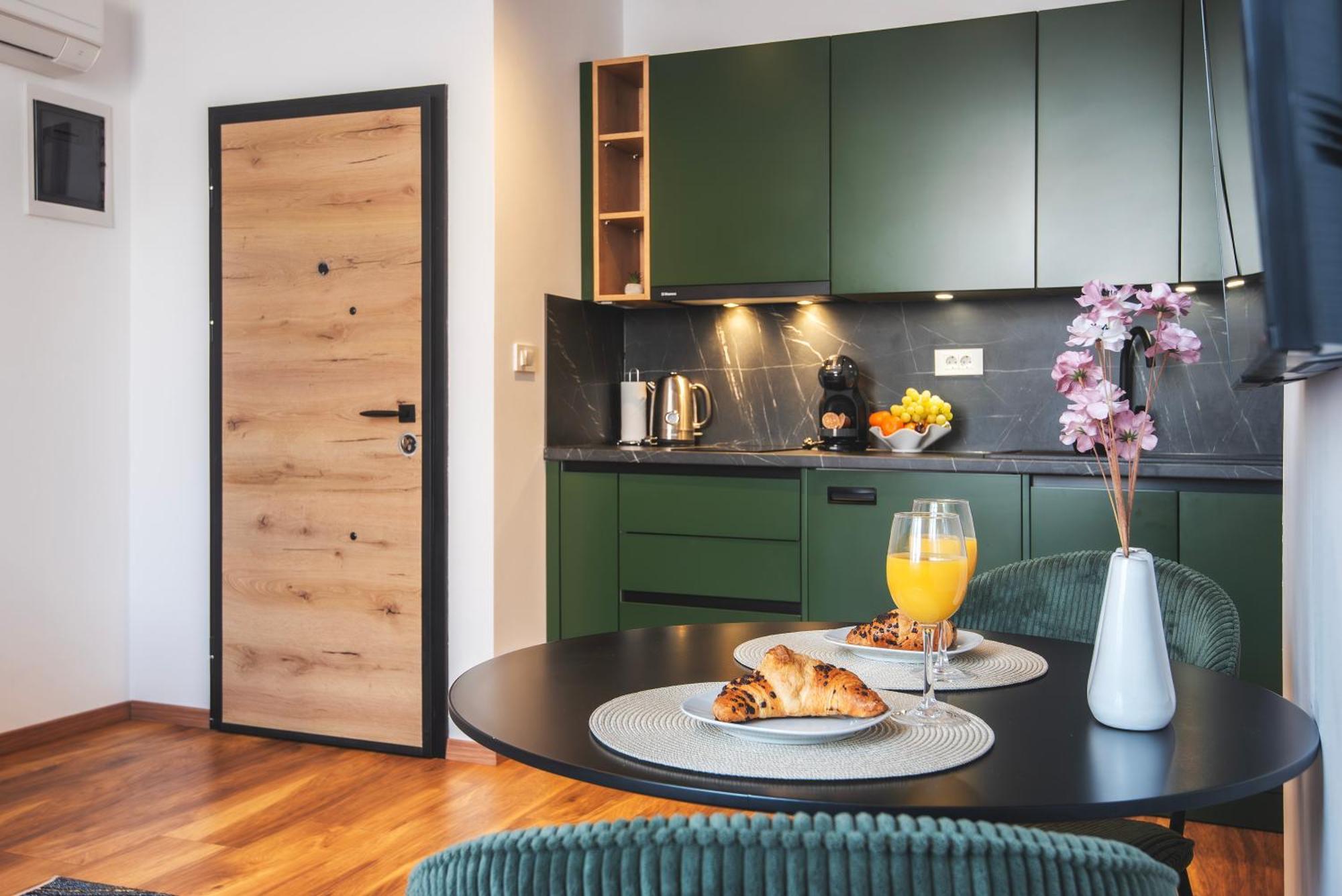 D&A Amphitheatre Premium Apartments With Free Parking Пула Екстериор снимка
