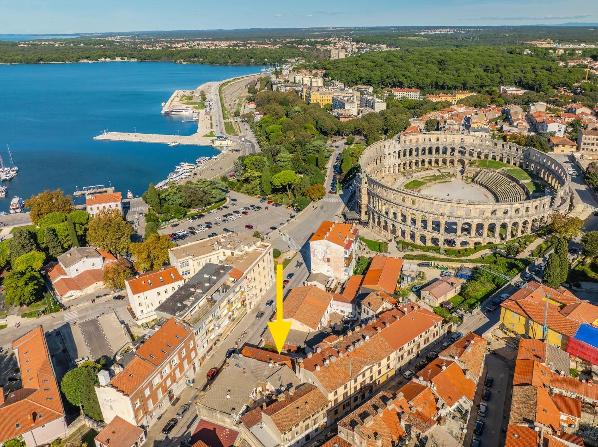 D&A Amphitheatre Premium Apartments With Free Parking Пула Екстериор снимка